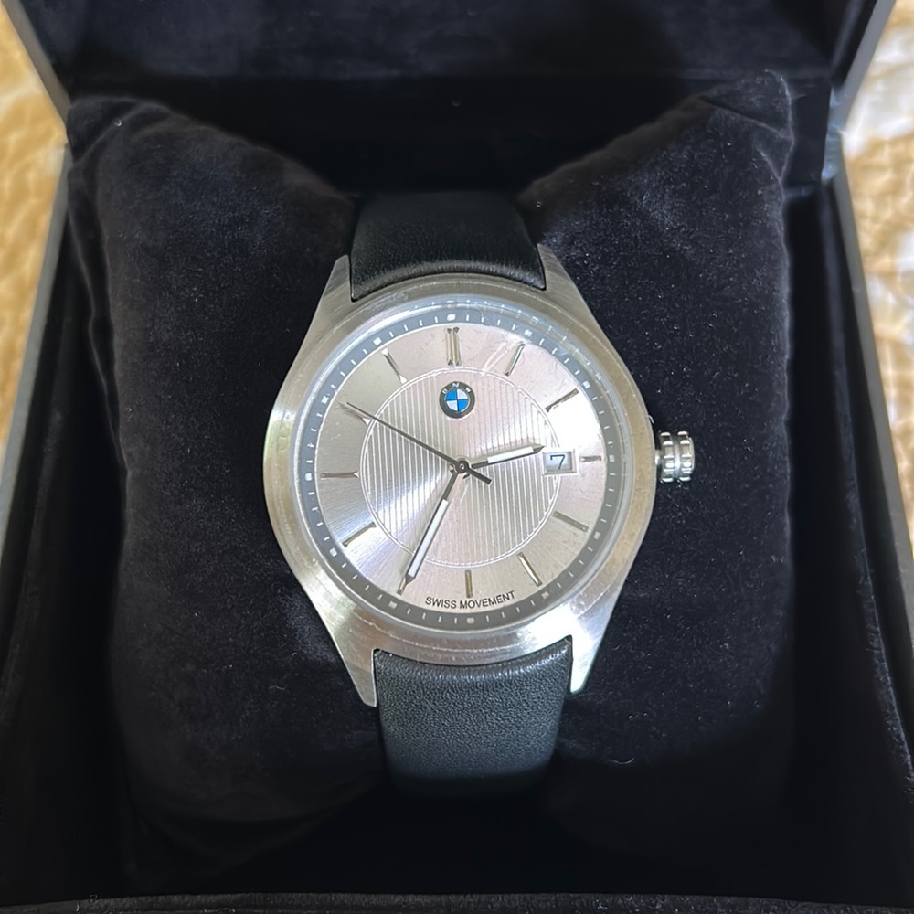 NEW!! Women’s BMW Watch